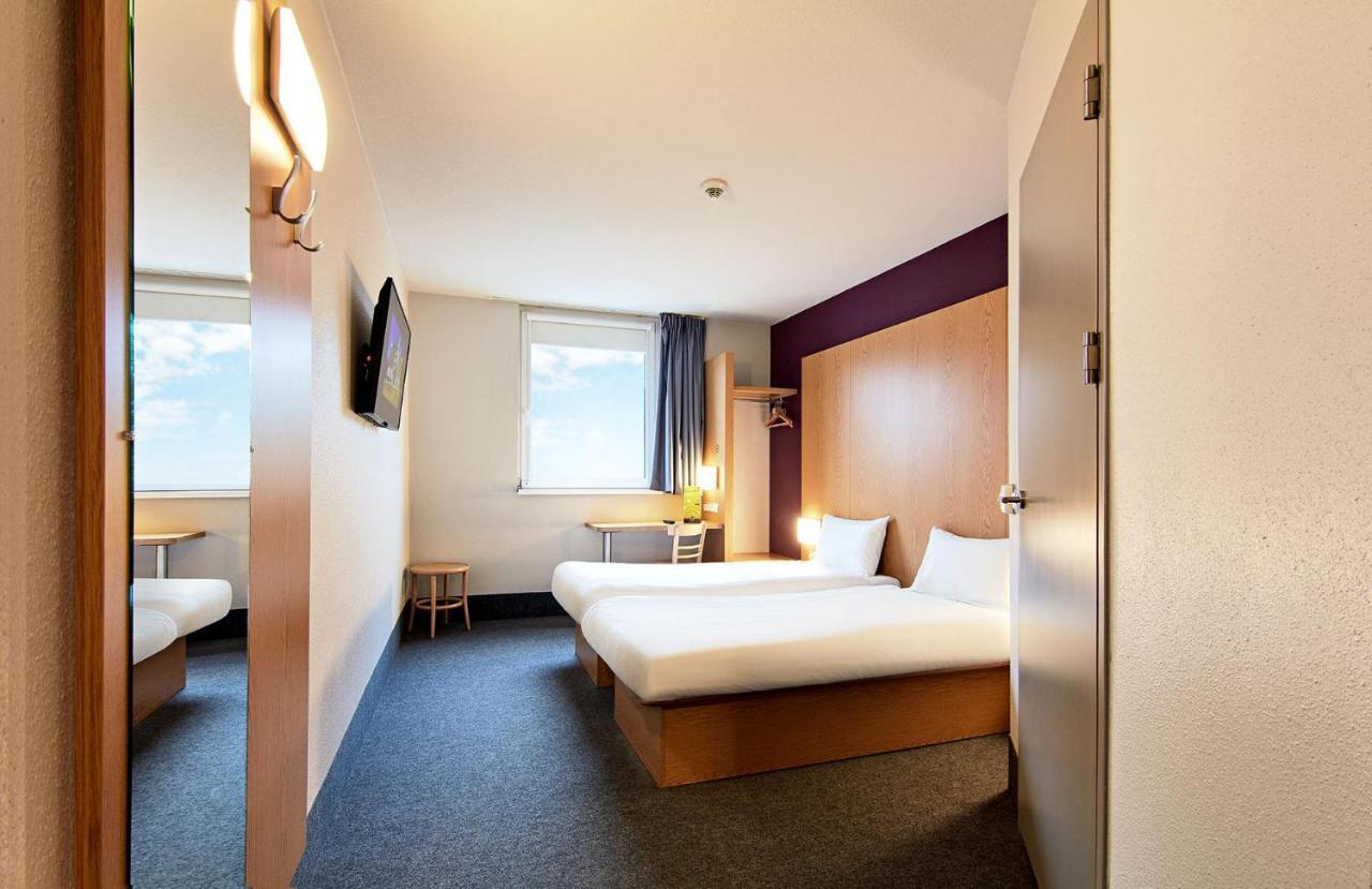 B&B Hotel Torun Luaran gambar