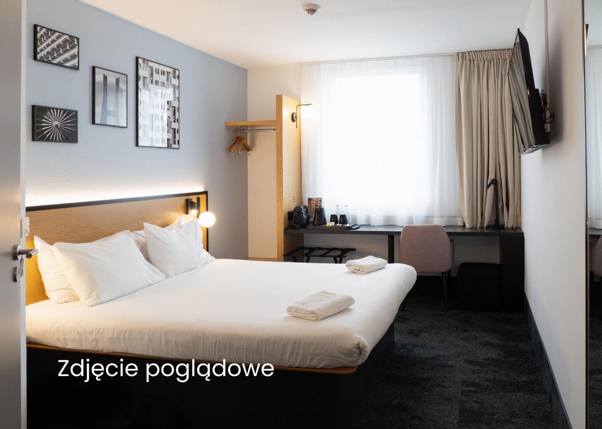 B&B Hotel Torun Luaran gambar