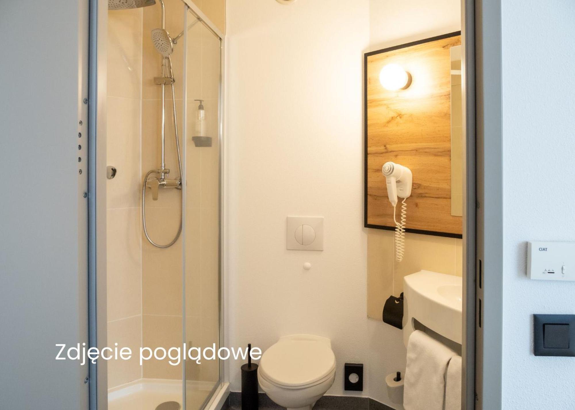 B&B Hotel Torun Luaran gambar